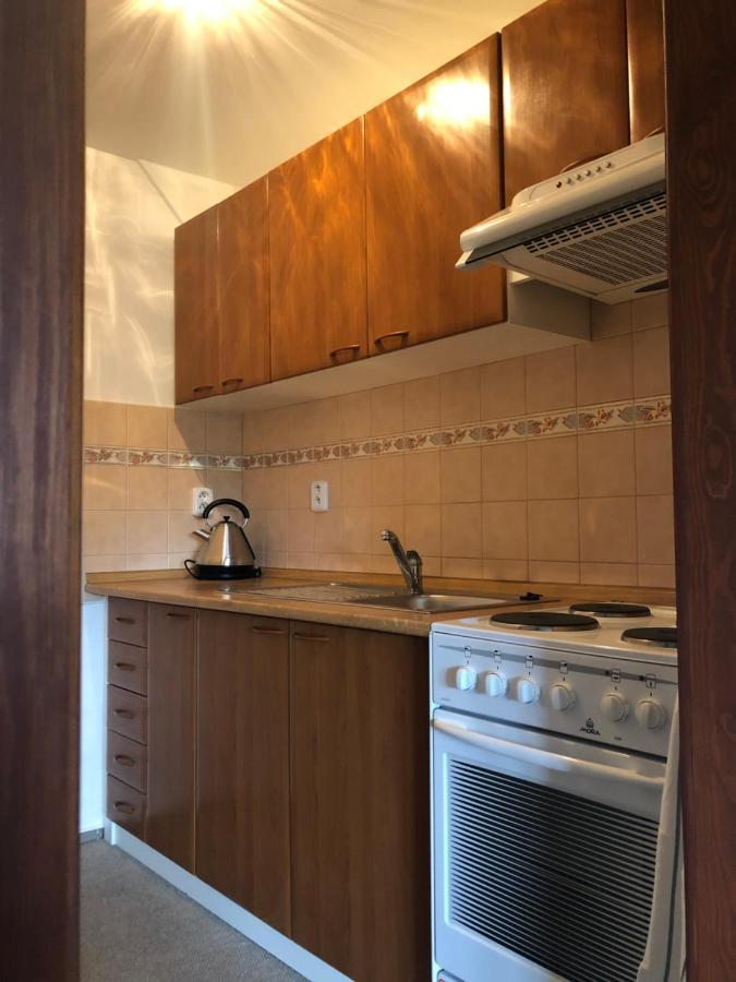 Mala Svata Hora - Penzion & Restaurace Mníšek pod Brdy Extérieur photo