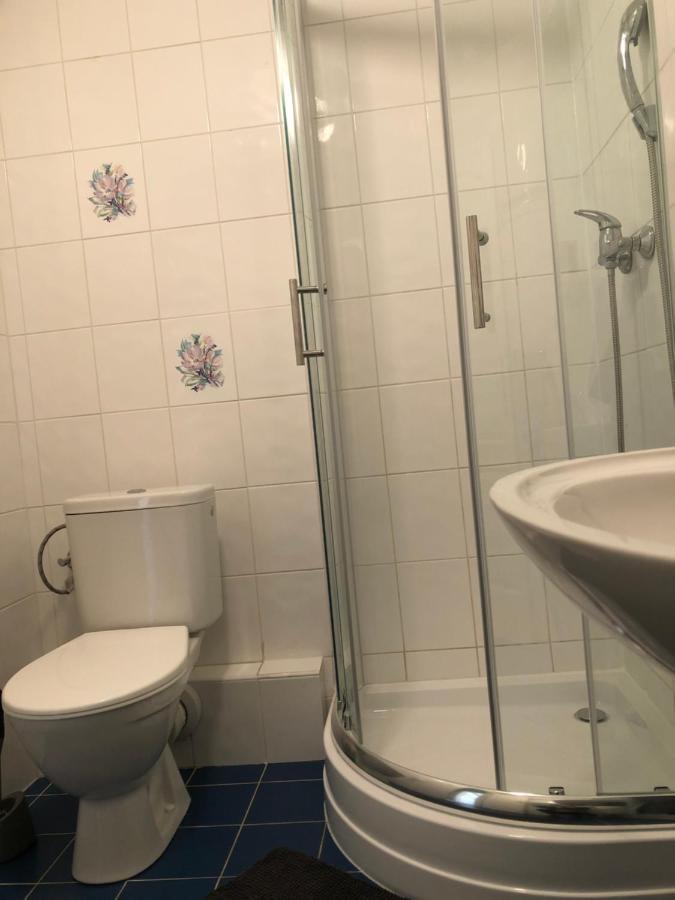 Mala Svata Hora - Penzion & Restaurace Mníšek pod Brdy Extérieur photo